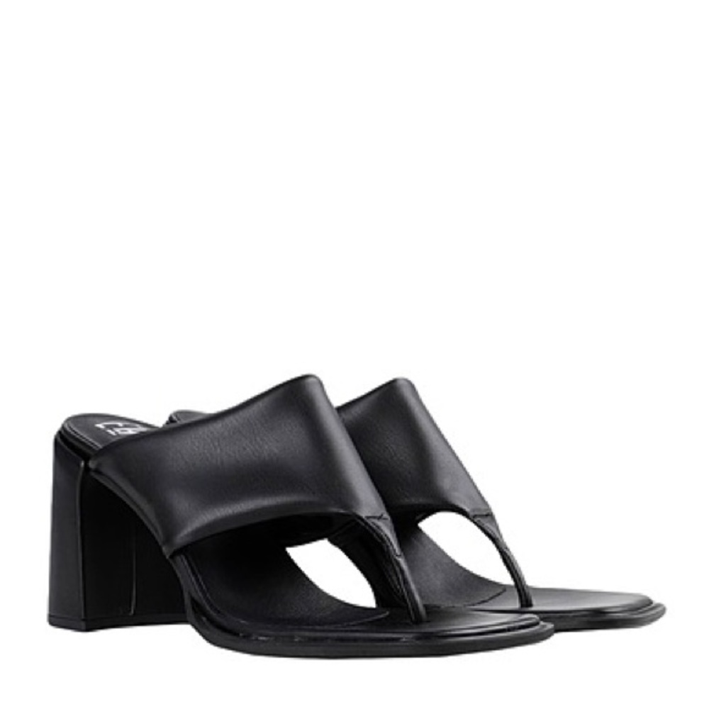 EB by MIISTA TAMMY BLACK STRETCH Heeled flip flops